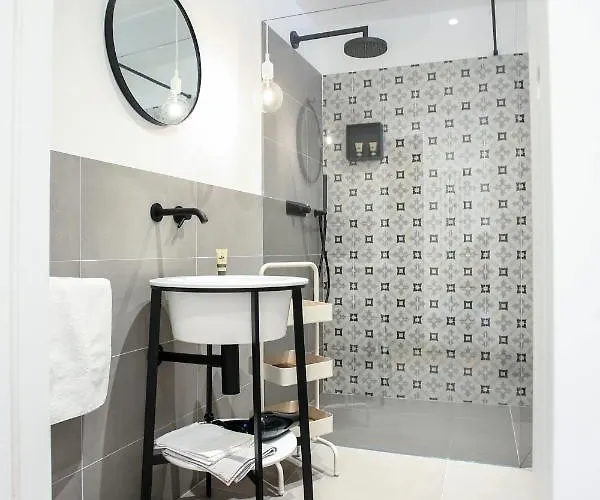 Ago E Filo Otel Trento